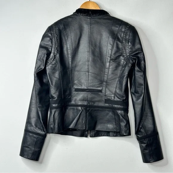 Danier Womans Leather Jacket Moto Biker Classic Zip Up Fitted Crop Black Size XS - Picture 2 of 8